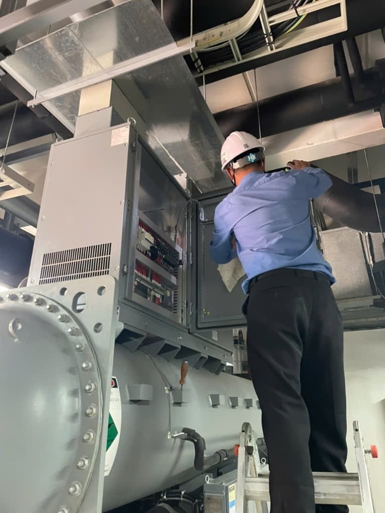 Lắp đặt hệ thống điện công nghiệp