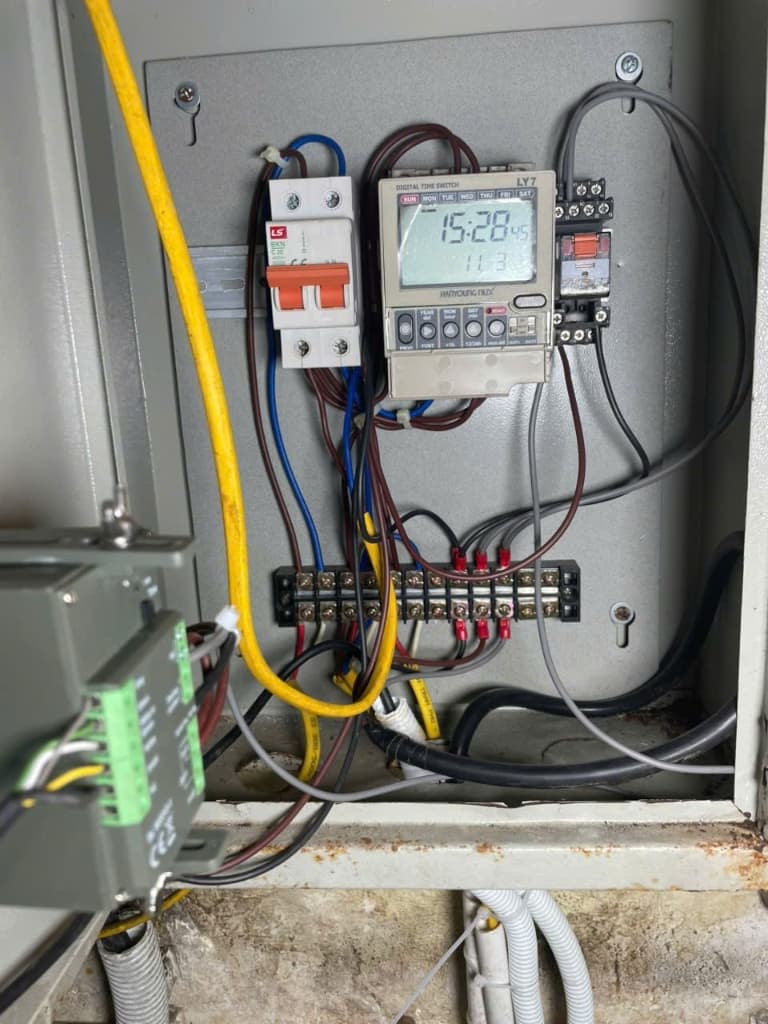 Lắp đặt hệ thống tự động